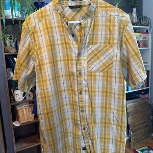 Arc’Teryx Vibrant Yellow Casual Button Down Shirt